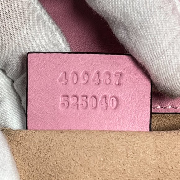 Gucci GG Supreme Strawberry Small Shoulder Bag - Picture 8 of 10